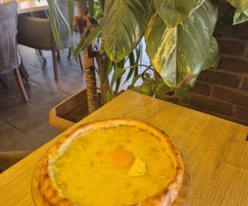 TRABZON PEYNİRLİ PİDE